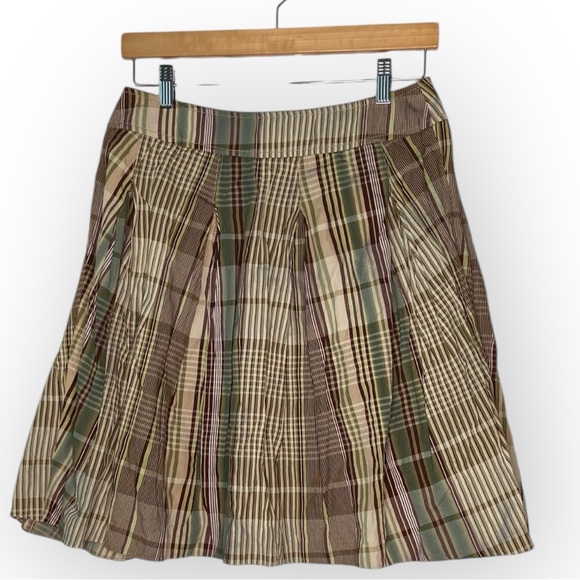 GUNEX Pleated‎ Plaid Skirt, Cotton, size 6 - Picture 9 of 10